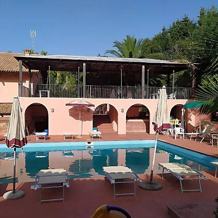 Inviting In Sant Irene Torre Vecchia With Garden * San Costantino
